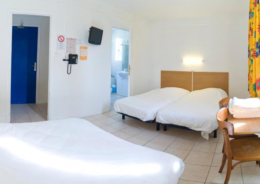 Hotel Les Colombes ヴェルダン・シュル・ムーズ 部屋 写真