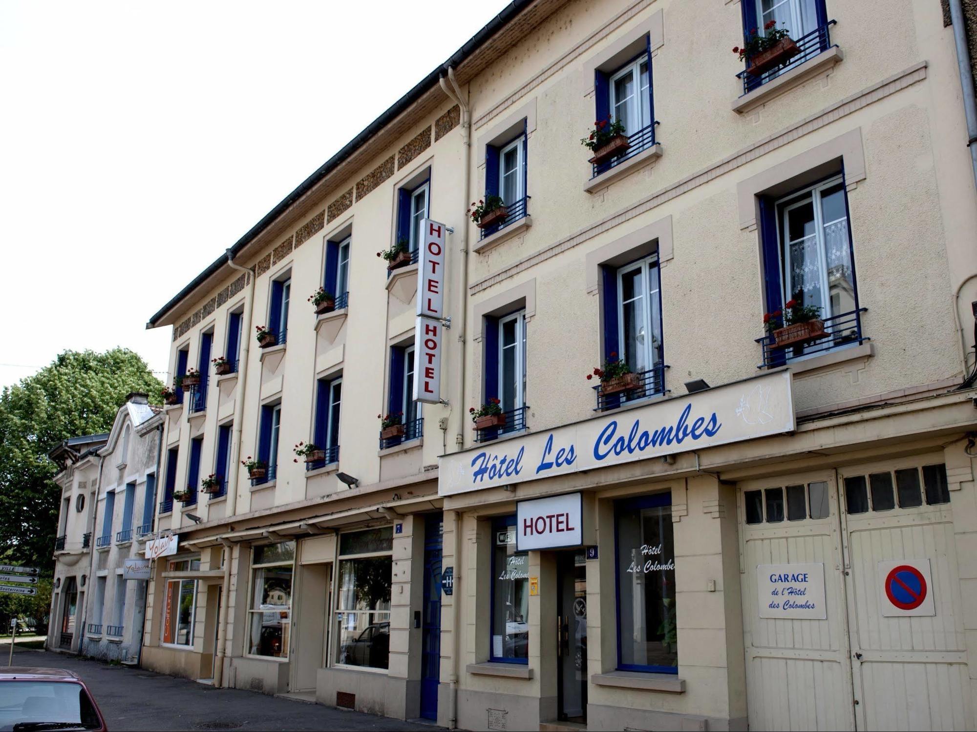 Hotel Les Colombes ヴェルダン・シュル・ムーズ エクステリア 写真